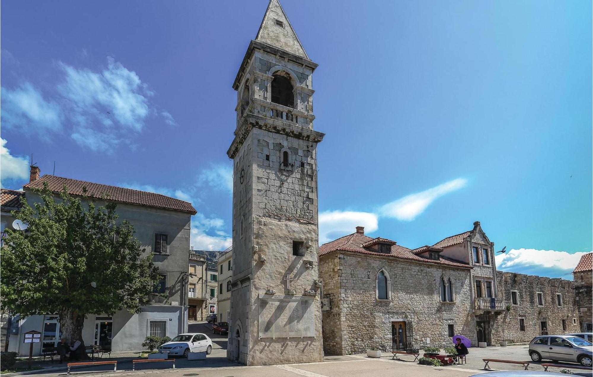 Apartment 1 Bedroom In Kastel Sucurac
